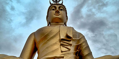 Đầu tư nghĩa trang có ảnh hưởng tới nghiệp quả báo ứng không?