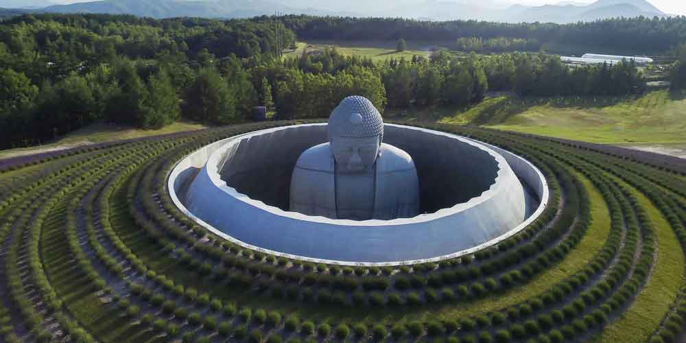 Thị trường bất động sản đang nóng lên với các dự án nghĩa trang 5 sao